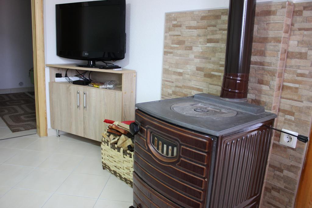 Apartments Zoni Власич Экстерьер фото